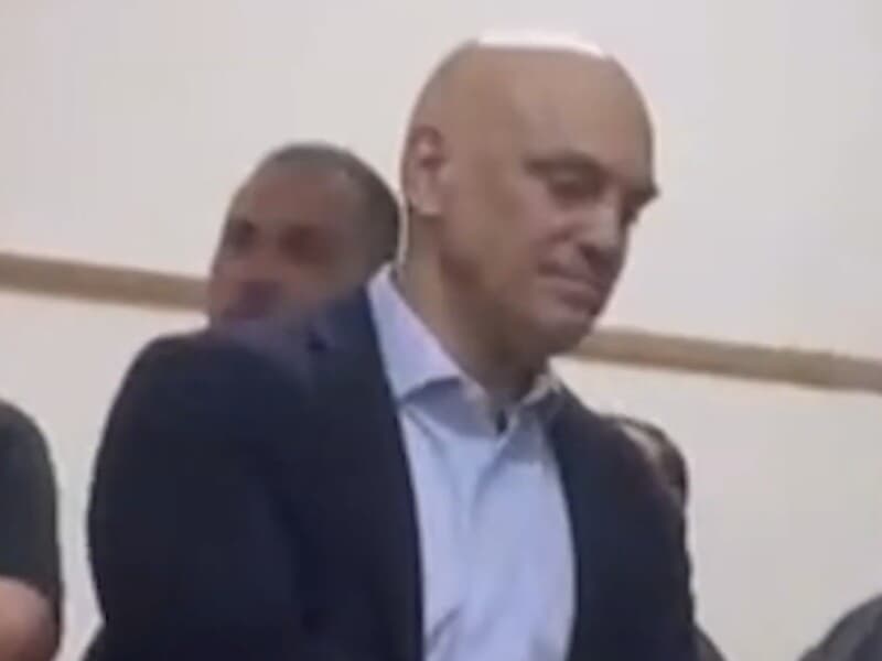 Questionado sobre uso de celular na urna, Moraes responde: "pô, eu que proibi". - Arte Congresso em Foco