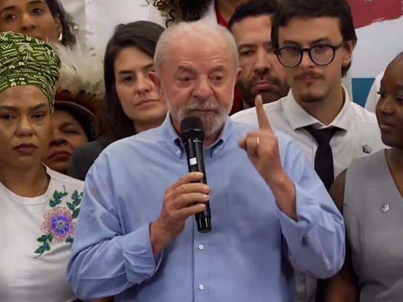 Presidente criticou proposta alternativa da oposição, e desafiou Flávio a orientar a bancada do PL a favor da redução de jornada.  - Reprodução