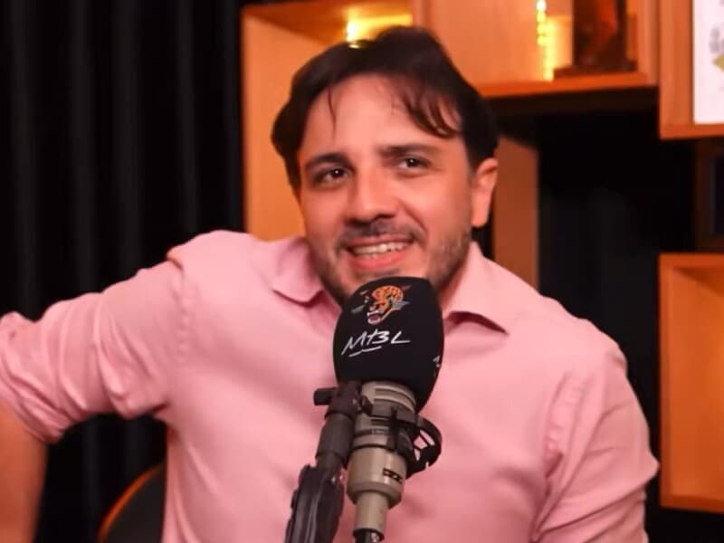 Renan diz que seu eleitor está sendo "empurrado para a Anitta" pelo bolsonarismo. - Reprodução/YouTube