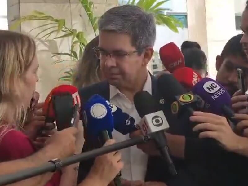 Randolfe Rodrigues acredita na aprovação da PEC do fim da escala 6x1 na próxima semana no Senado. - Reprodução/Youtube