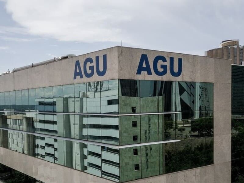 Órgão acusa revista de promover acusações falsas contra membros do Executivo.
 - Rafa Neddermeyer/Agência Brasil