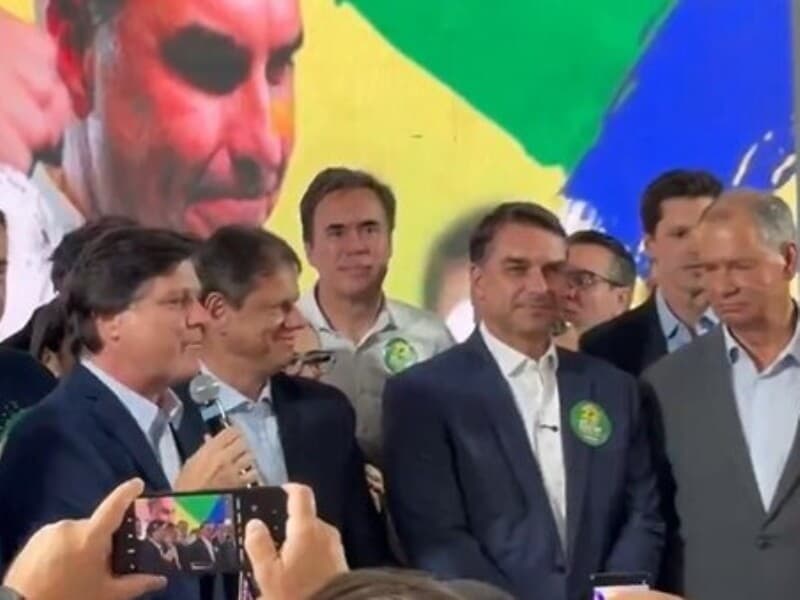 Decisão da executiva encerra neutralidade adotada no primeiro turno, com mais de um terço do partido favorável à reeleição de Lula. - Reprodução