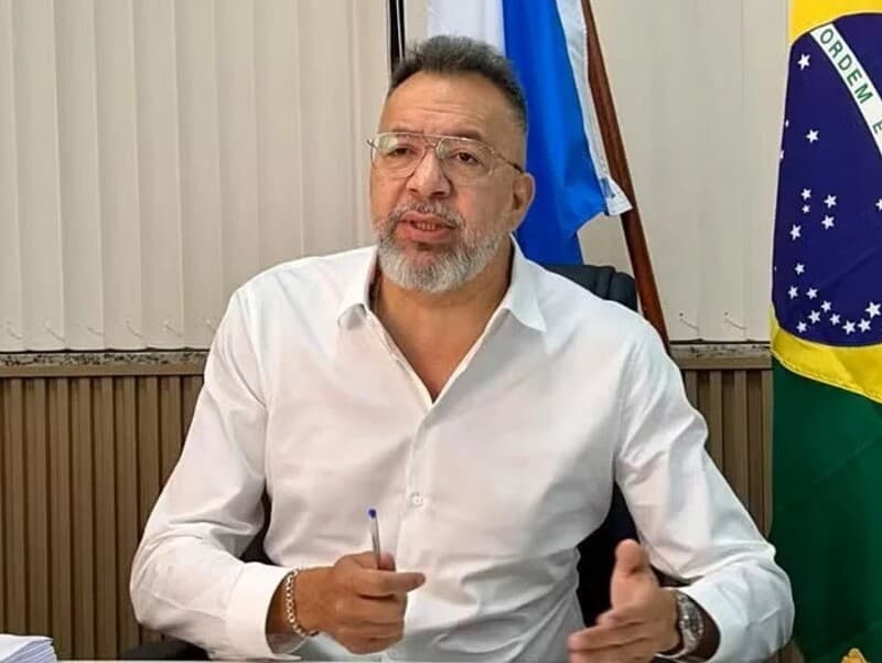 Márcio Canella já havia sido preso com fuzil no carro este ano. - Prefeitura de Belford Roxo