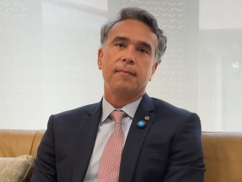 Congresso terá que impedir Flávio de "tratorar" Brasil, avalia Brito. - Congresso em Foco