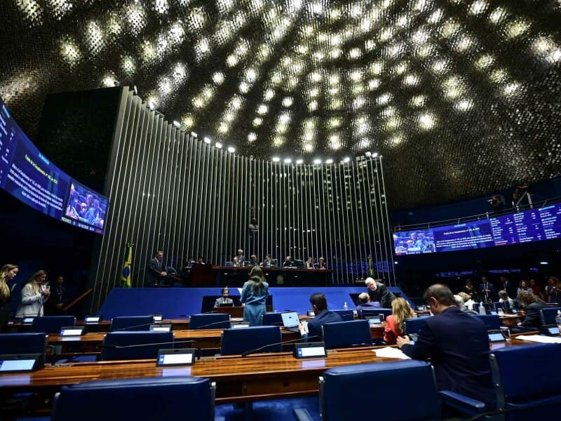 Proposta facilita a contratação de funcionários para micro e pequenas empresas.
 - Ton Molina/Agência Senado