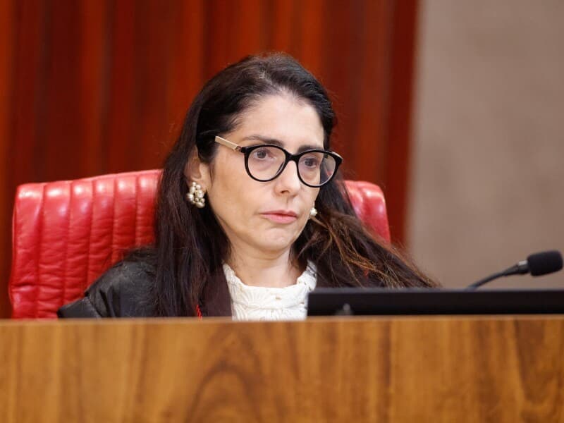 Ministra do TSE mantém propaganda de Flávio sobre "recordes" do governo Lula. - Luiz Roberto/TSE