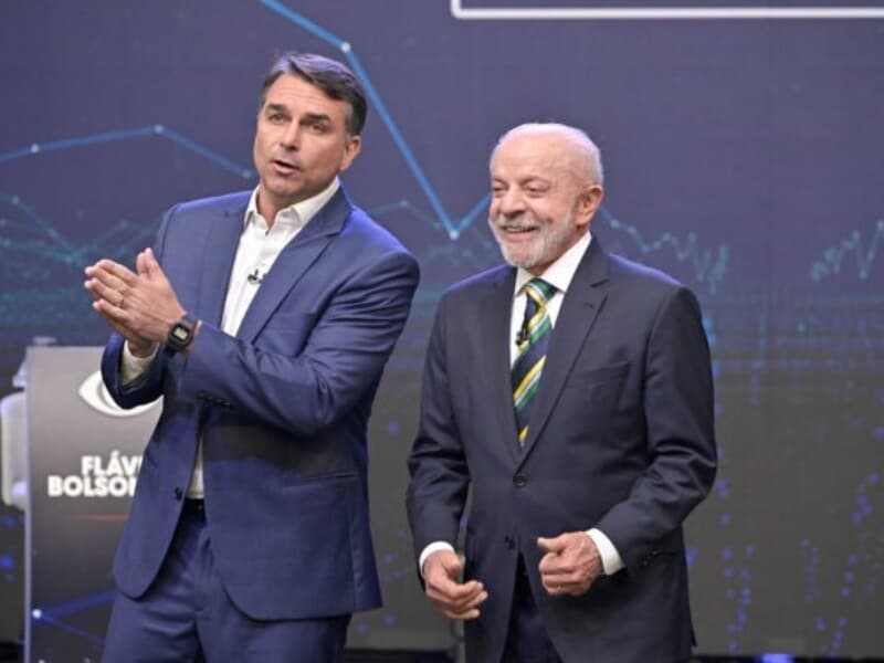 Trocas de acusações e informações incorretas marcaram o debate entre Lula e Flávio na Band. - Renato Pizzutto/Band