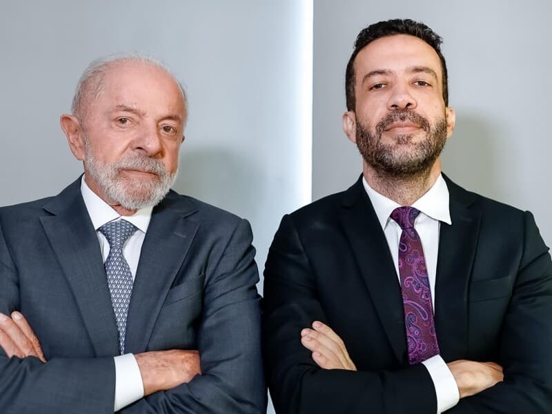 Mobilização digital em apoio a Lula reúne milhões de participantes no WhatsApp. - Reprodução / Instagram