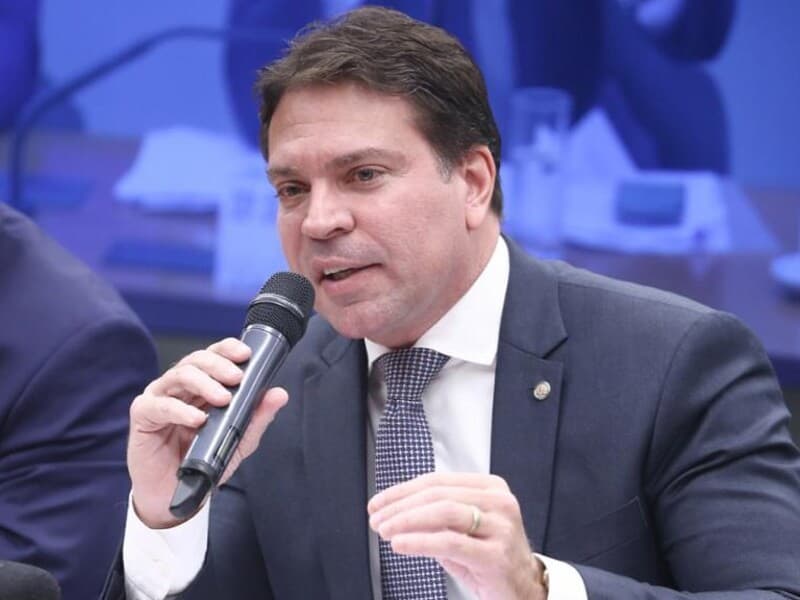Condenado pelo STF, Ramagem permanece nos Estados Unidos após fugir do Brasil. - Vinicius Loures / Câmara dos Deputados Condenado pelo STF, Ramagem permanece nos Estados Unidos após fugir do Brasil. - Vinicius Loures / Câmara dos Deputados