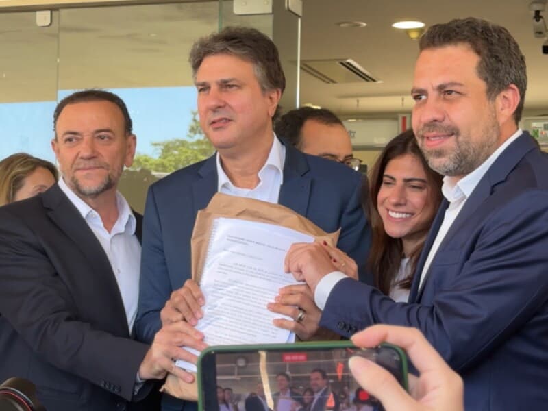 Disputa sobre sigilos entre Lula e Flávio avança a três dias do segundo turno. - Congresso em Foco
