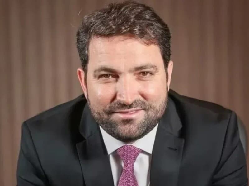 Advogado Willer Tomaz é amigo de Flávio Bolsonaro. - Reprodução/LinkedIn
