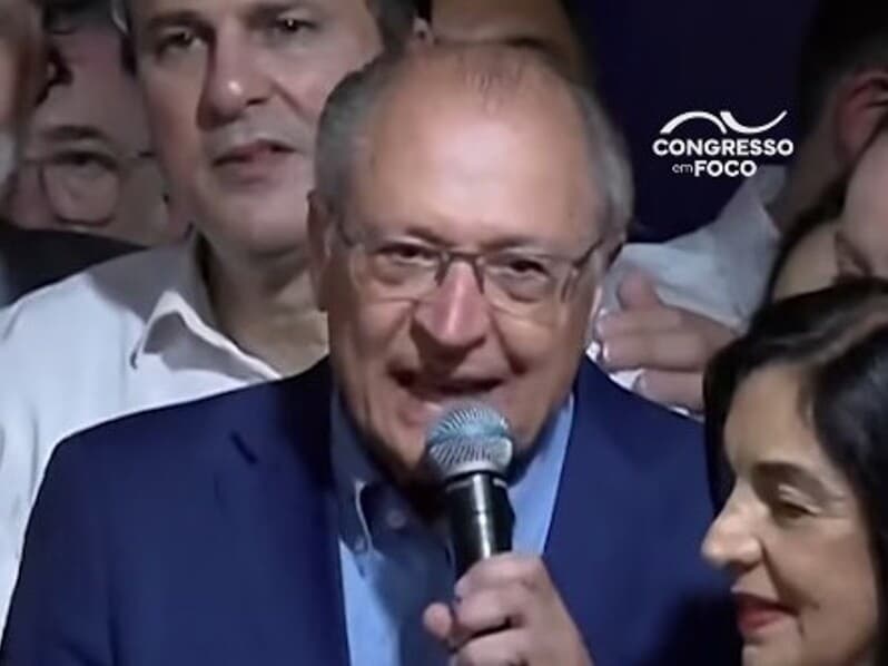 Alckmin parabenizou Lula pela reeleição e destacou a defesa da democracia. - Reprodução / Youtube