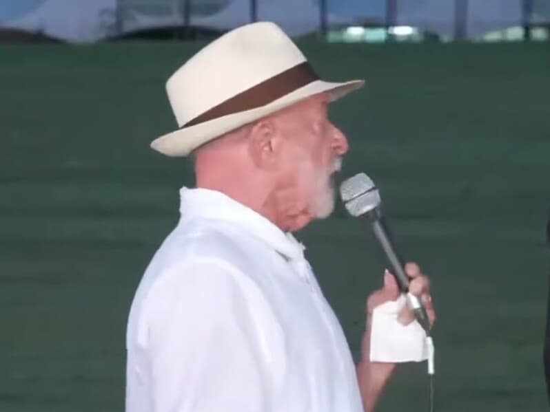 "Primeira pátria de Flávio é onde lambe bota nos Estados Unidos", diz Lula - Reprodução/YouTube